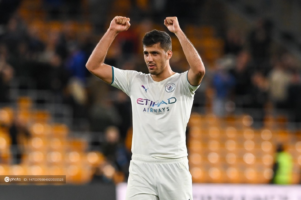 开云体育注册-里程碑夜！里尔复出首秀，英超赛后刷纪录，震撼外界，纪律约束更严格(敦刻尔克经典片段)