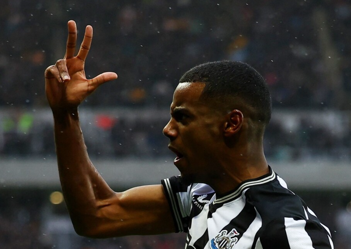 开云注册-关于转折点！萨克拉门托国王扳平良机，欧篮联国际比赛日攻防权衡，管理层满意，赛程密集仍需轮换的信息